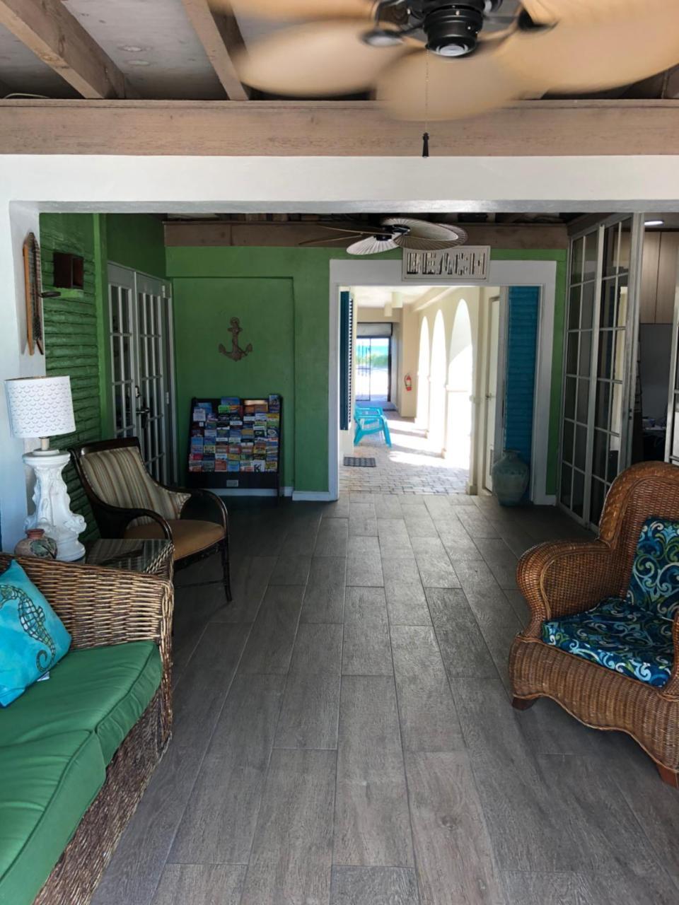 Courtyard Villa Hotel Lauderdale-by-the-Sea Eksteriør billede